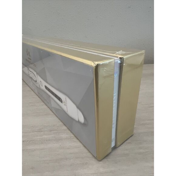 Republic of Croc Crystalline Hybrid Infrared Curling Iron 1 in. White New Sealed - Picture 5 of 5